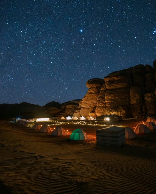 CAMPING & EXPEDITION